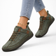 Women's lace-up low-top sneakers with round toe and flat sole