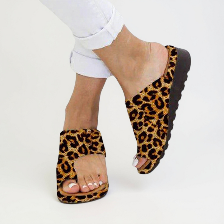 Isadora | Women's supportive Bunion Corrector Sandals