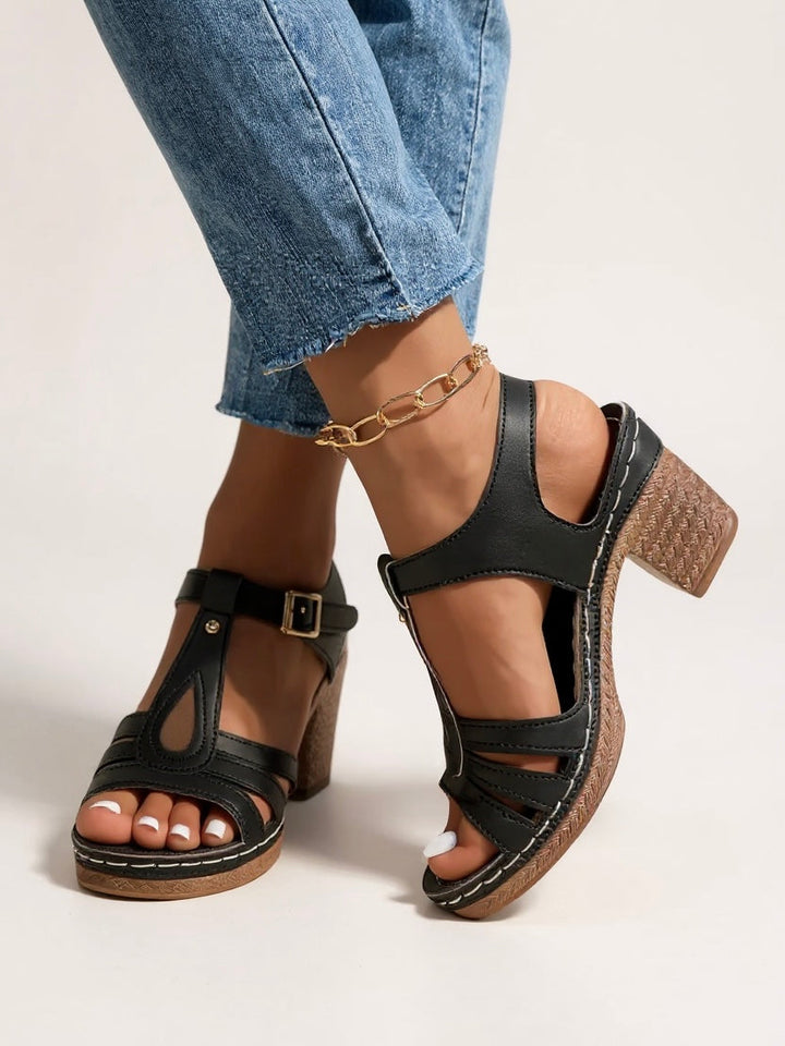 Azra | Women's Lift Block Sandals
