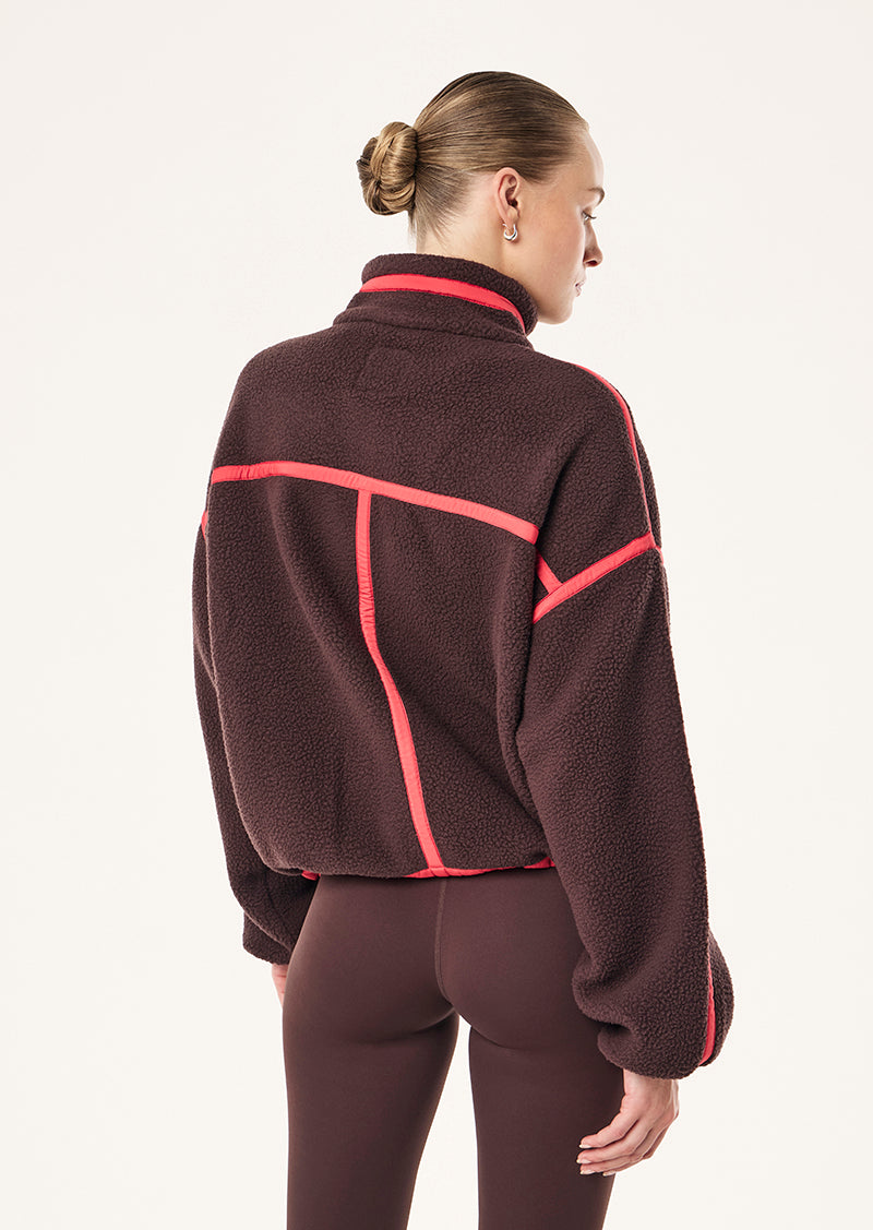 Women's cropped sherpa jacket with hood and bright contrast trim