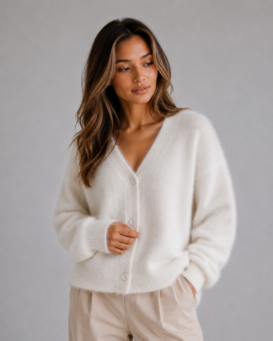 Women's textured V-neck button front cardigan with long sleeves