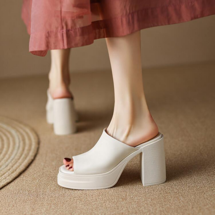 Marika | Women's Gigi Platform Sandals