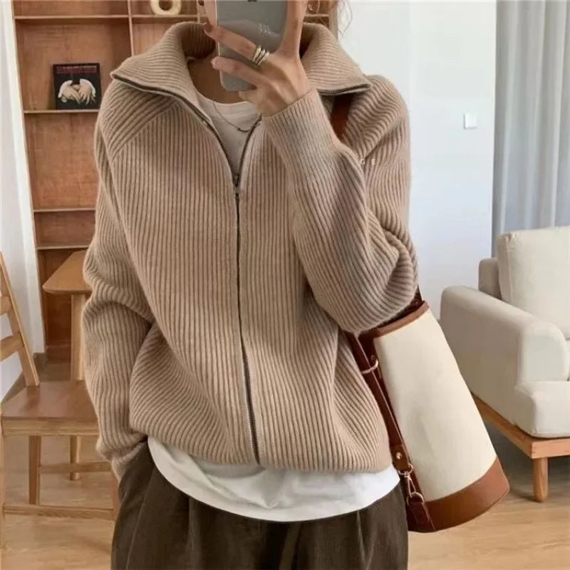 Women's zip-up knitted cardigan with high collar and long sleeves