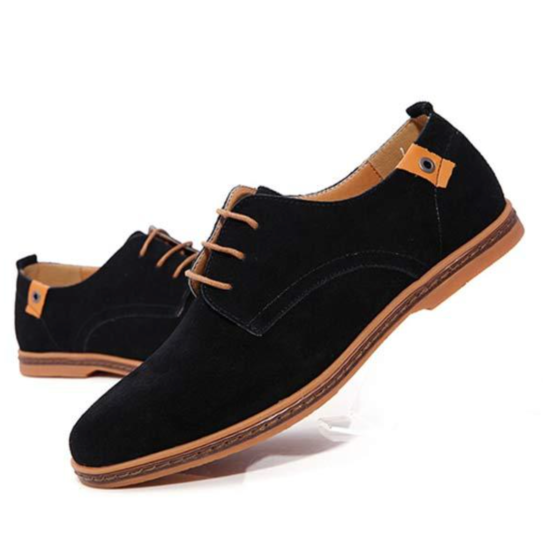 Men's textured lace-up derby shoes with round toe and low layered sole
