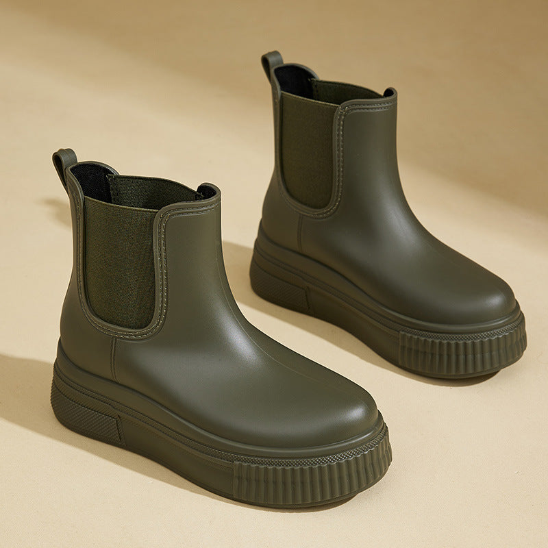 Women's Water-resistant Rain Boots in Green | Bellmere