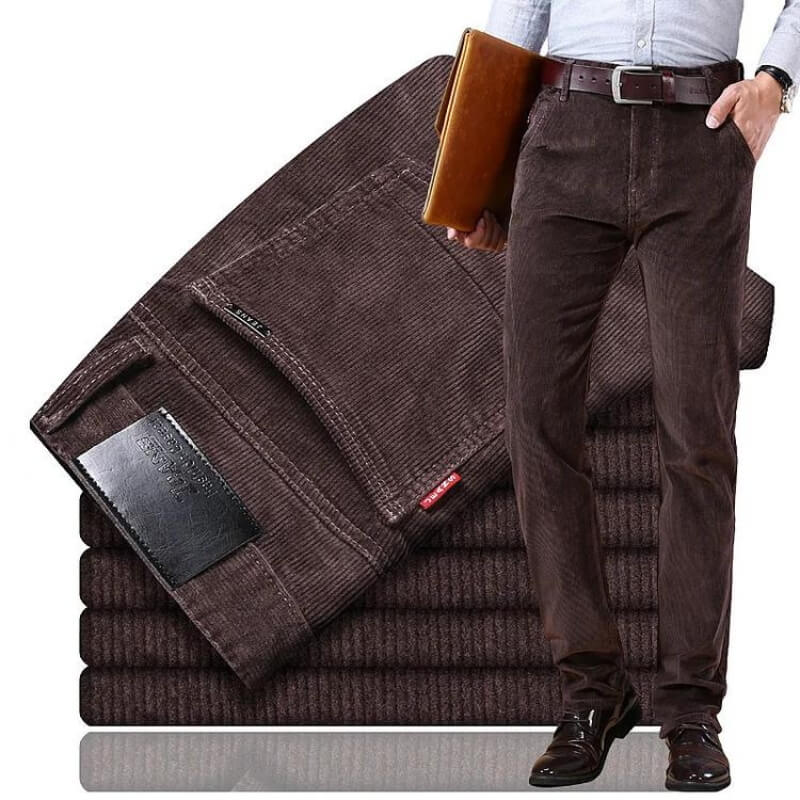 Men's straight-fit ribbed corduroy trousers with belt loops and side pockets