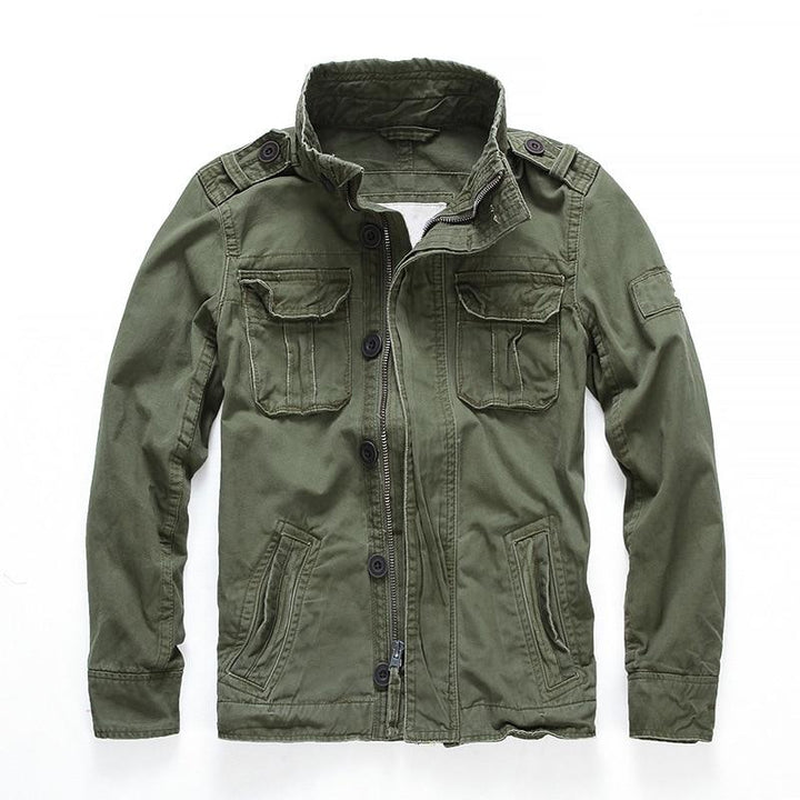 Men's short camouflage military jacket with stand collar, long sleeves and multiple pockets
