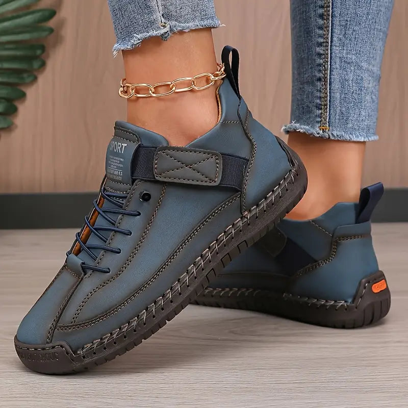 Unisex lace-up high-top sneakers with round toes and flat soles