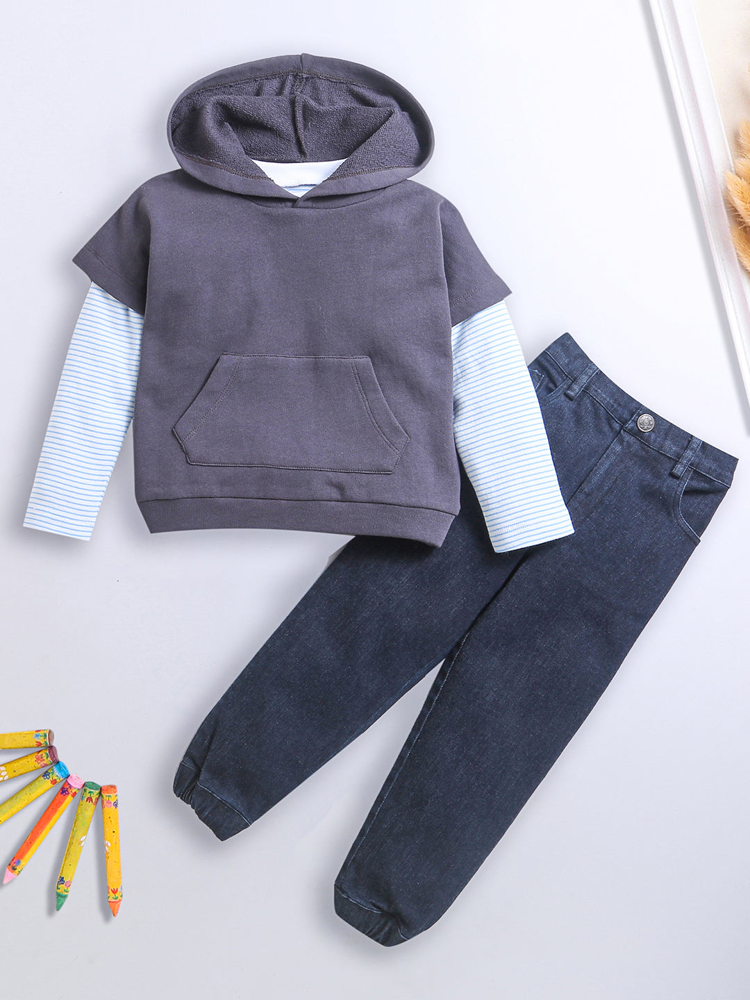 Layered hooded top with striped sleeves and cuffed joggers set