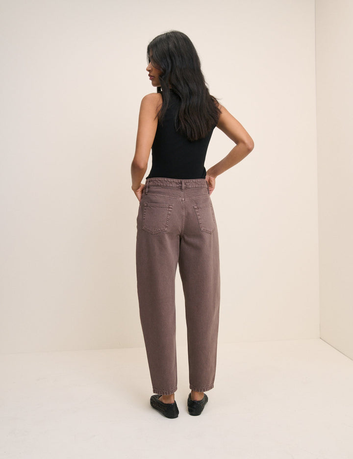 Women's brown high-rise cropped barrel leg jeans
