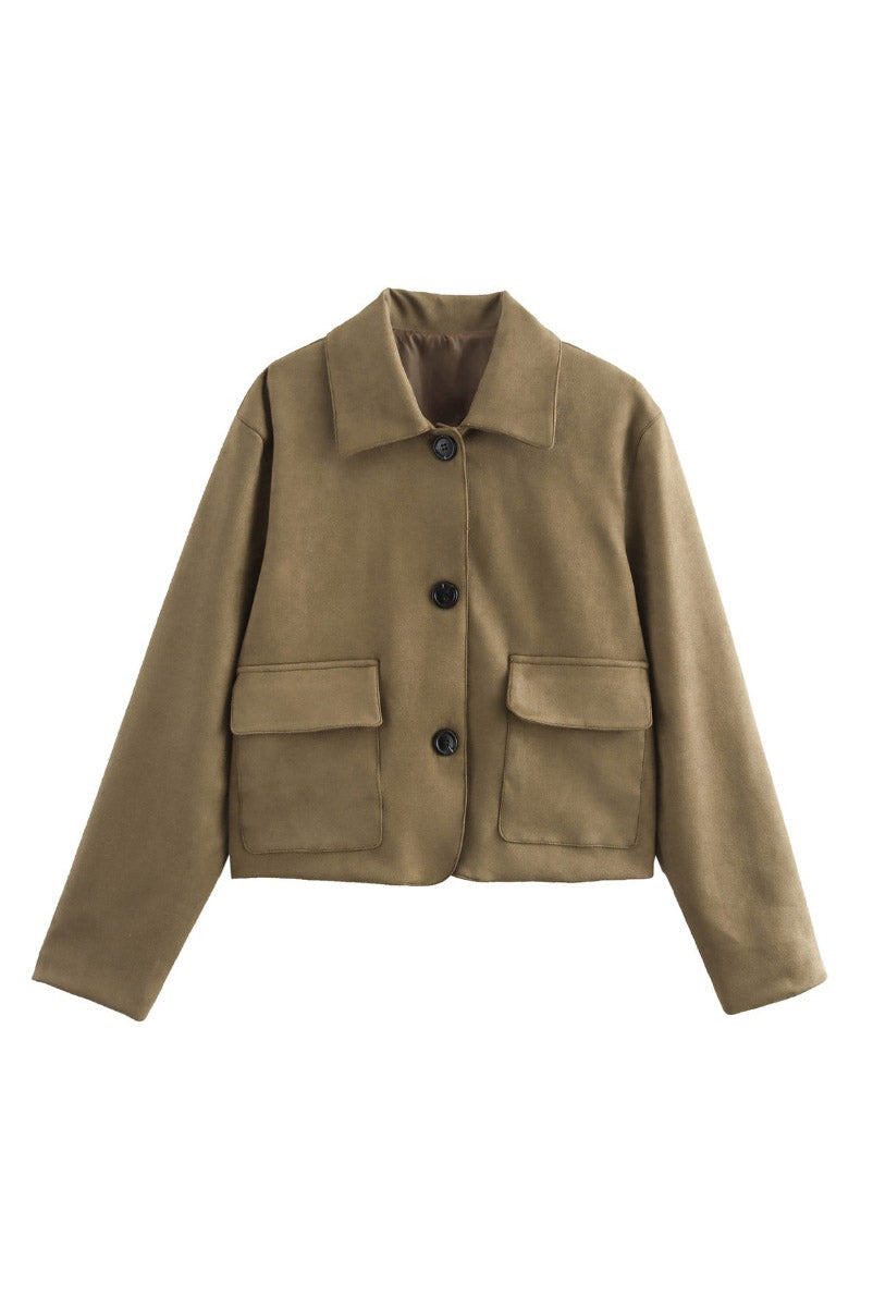 Women's beige cropped jacket with pointed collar and front flap pockets
