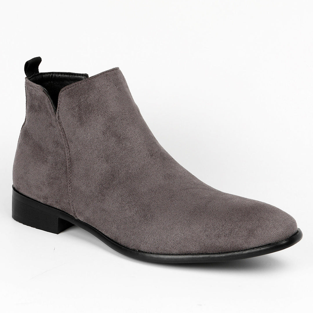 Men's ankle-height Chelsea boots with side zipper and low heel