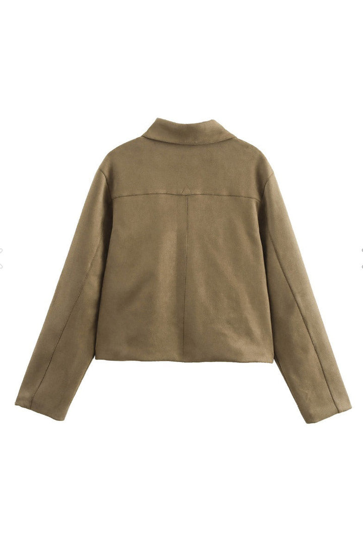 Women's beige cropped jacket with pointed collar and front flap pockets