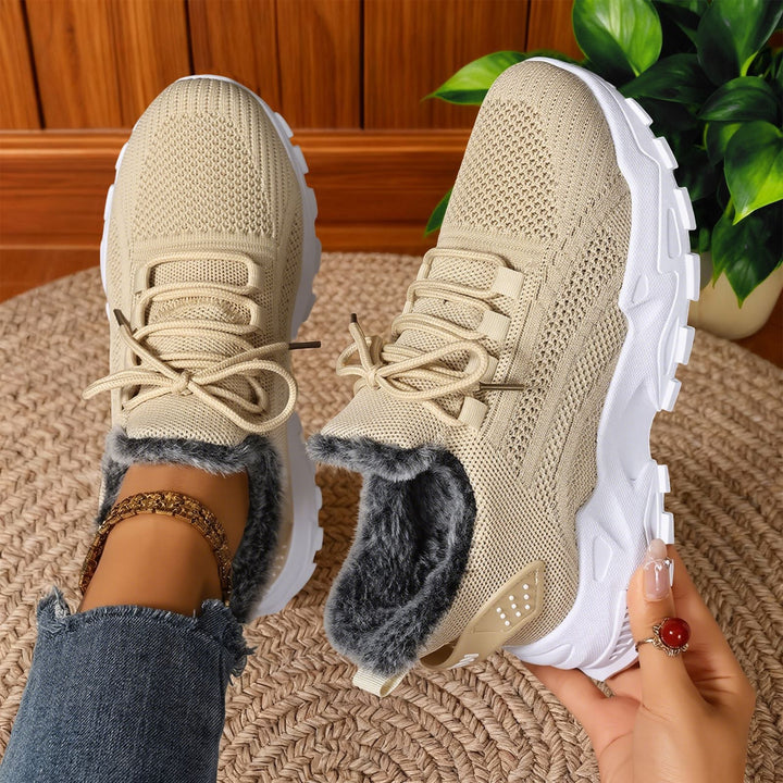 Women's fleece lined lace-up sneakers with chunky lug sole