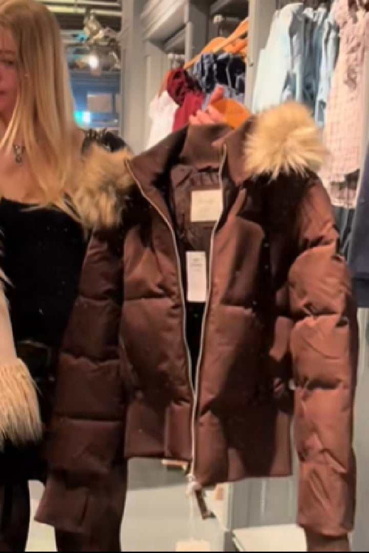 Women's quilted winter coat with removable hood