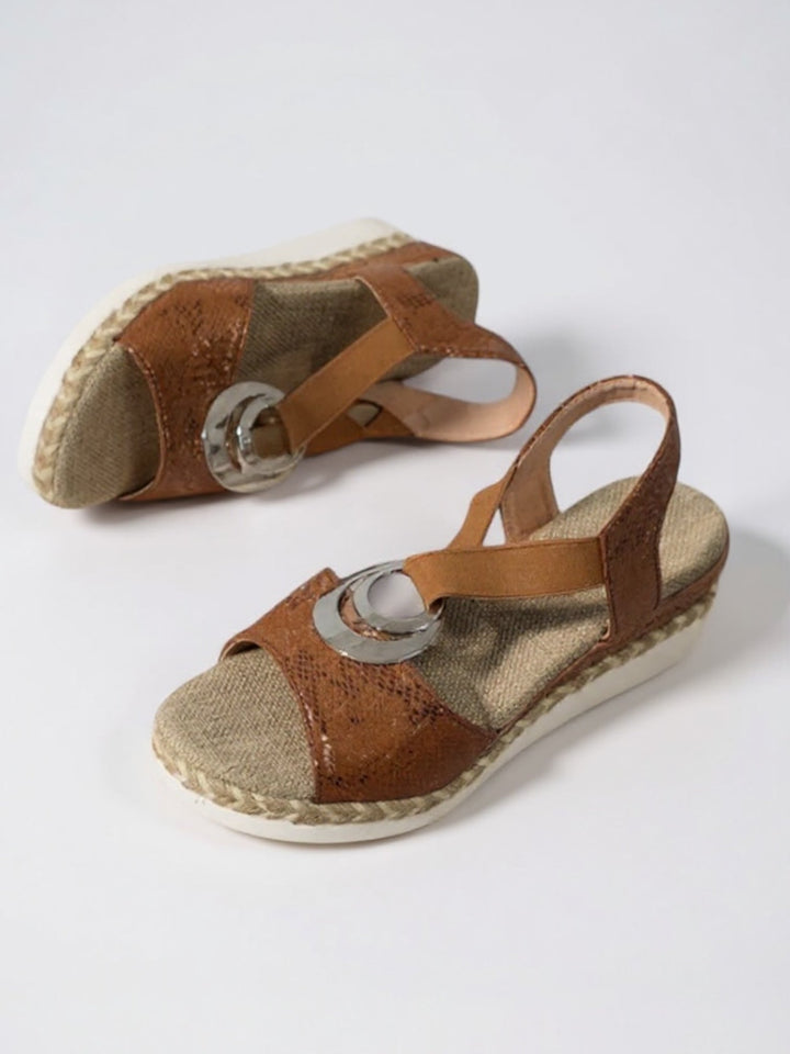 Nasrin | Women's Crest Sandals