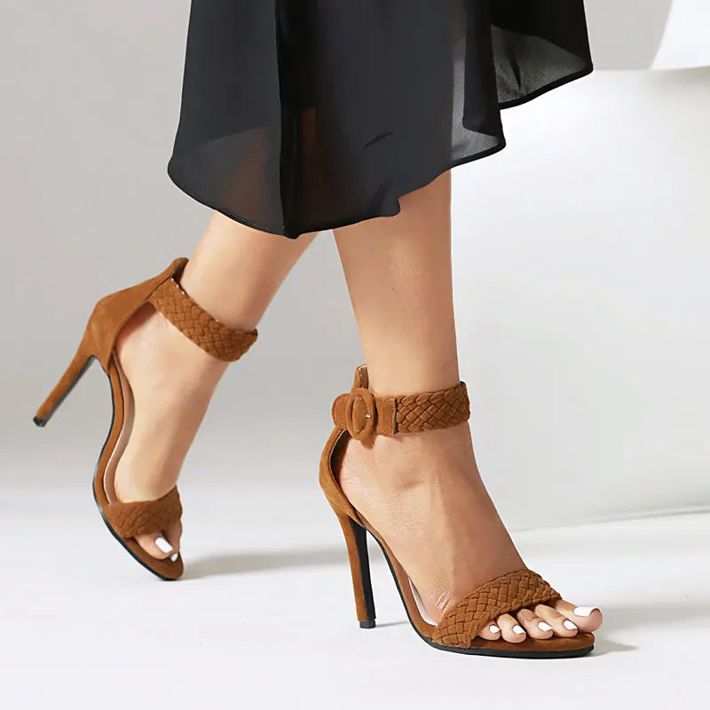 Larissa | Women's Bella Ankle Strap Sandals