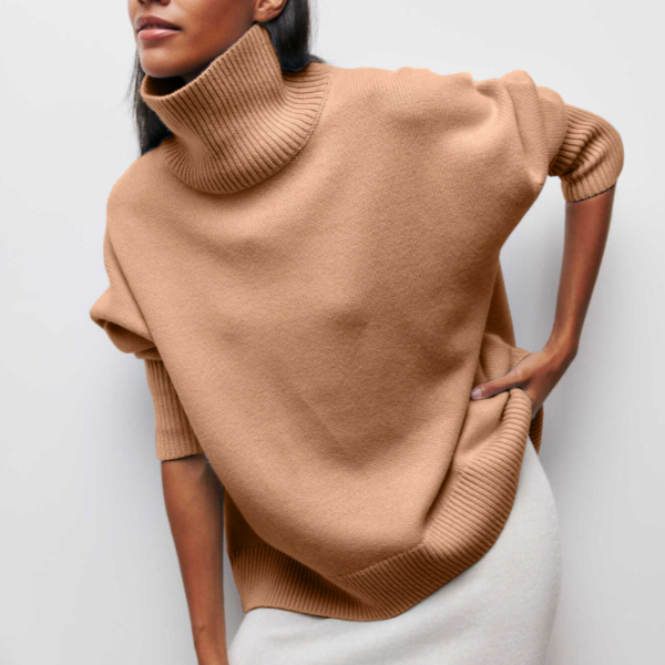 Women's relaxed turtleneck sweater with long sleeves and ribbed trims