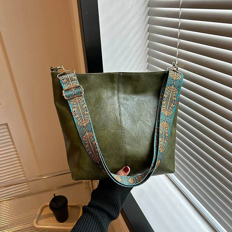 Women's Shoulder Bag Bags in Brown - View 15 | Bellmere
