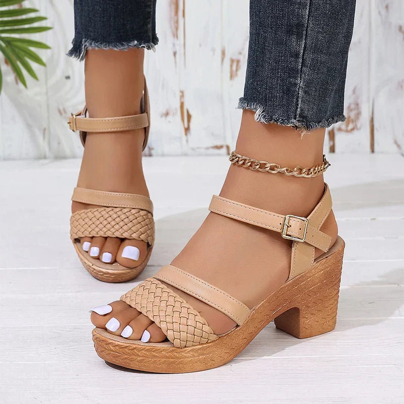 Woven Platform Sandals in Khaki (Almost Sold Out) | Bellmere