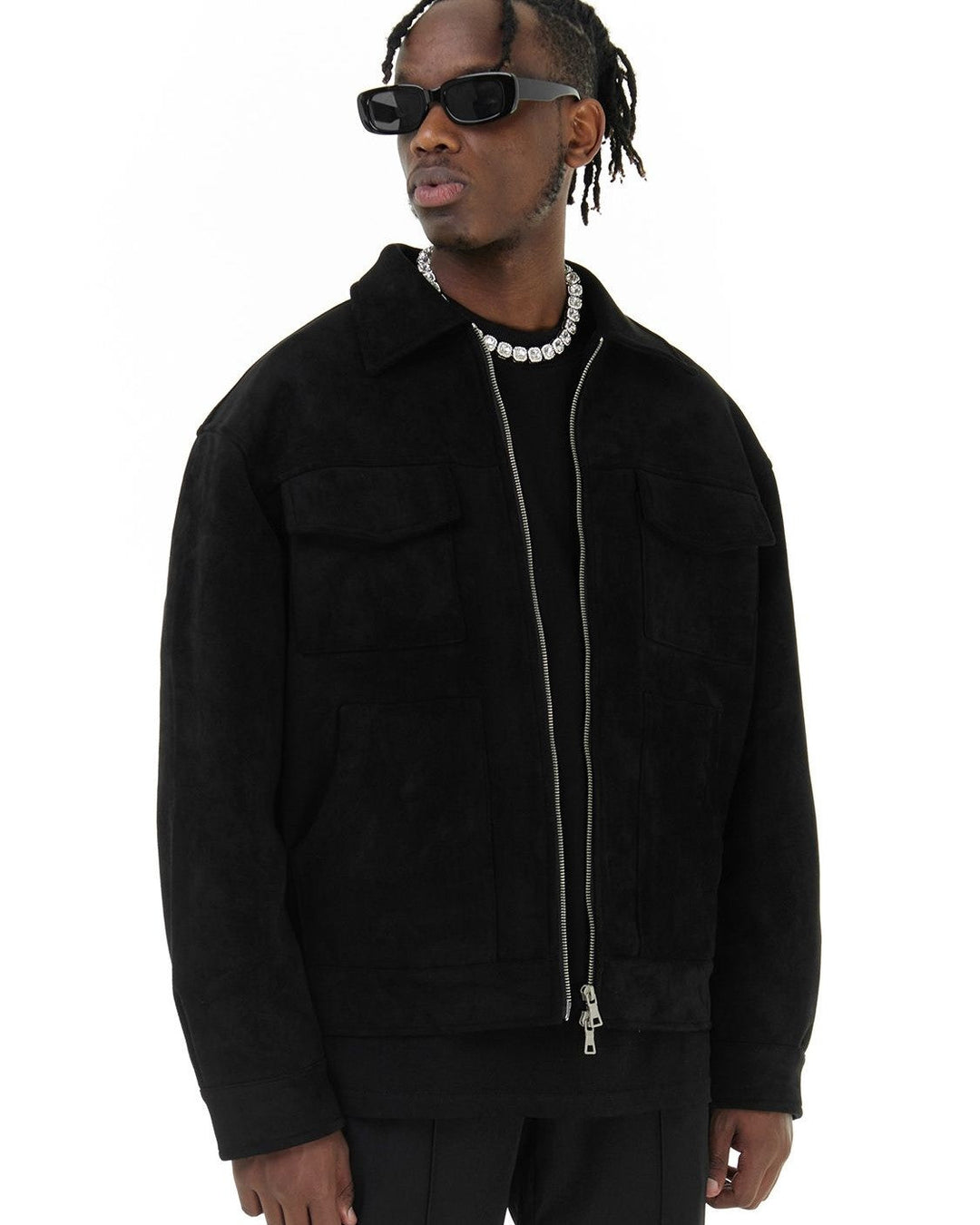Men's field jacket with spread collar, four pockets and zip front