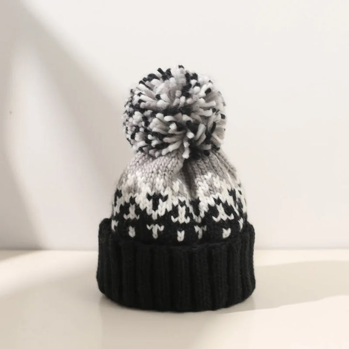 Women's Snowflake Pom Beanie in Black | Bellmere