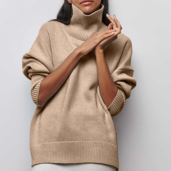 Women's relaxed turtleneck sweater with long sleeves and ribbed trims
