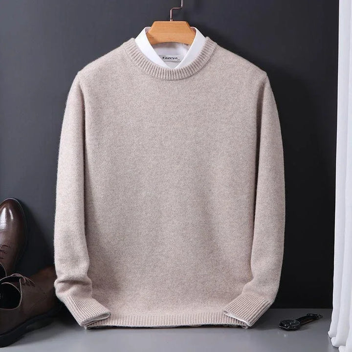 Men's plain crew neck sweater with long sleeves and ribbed trims