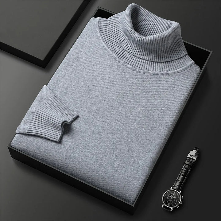 Ribbed turtleneck sweater with long sleeves and matching cuffs