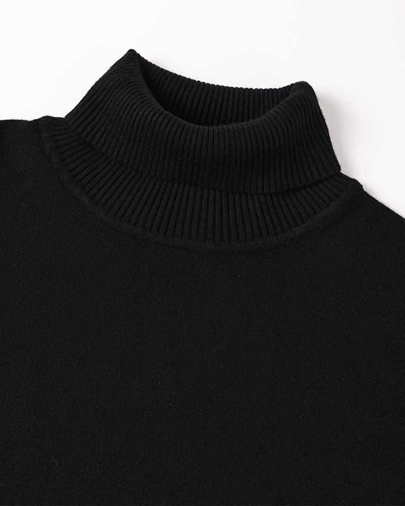 Women's ribbed turtleneck sweater with long sleeves and fitted hip-length cut