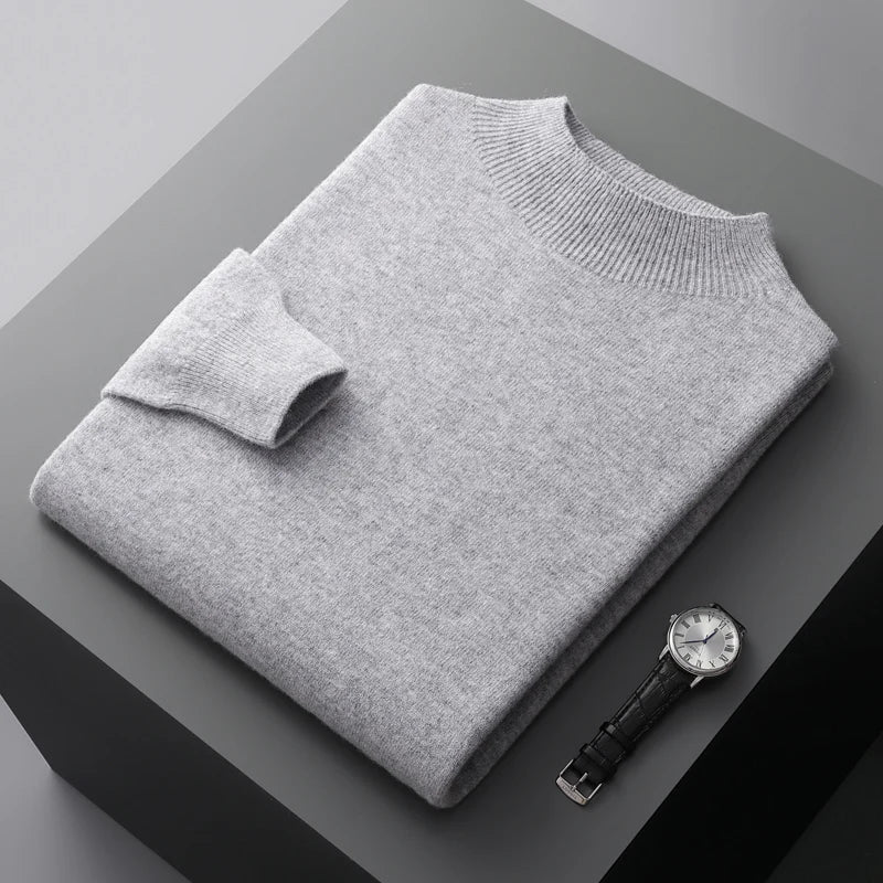 Plain crew neck knit pullover with long sleeves and ribbed trims
