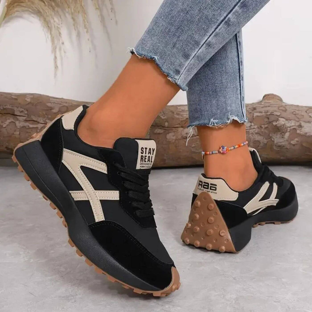 Women's Sneakers Shoes in Black / Beige - View 5 | Bellmere