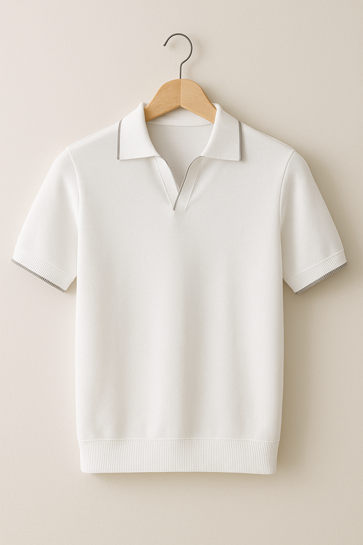 Men's slim fit knit polo shirt with contrast collar and sleeve trim