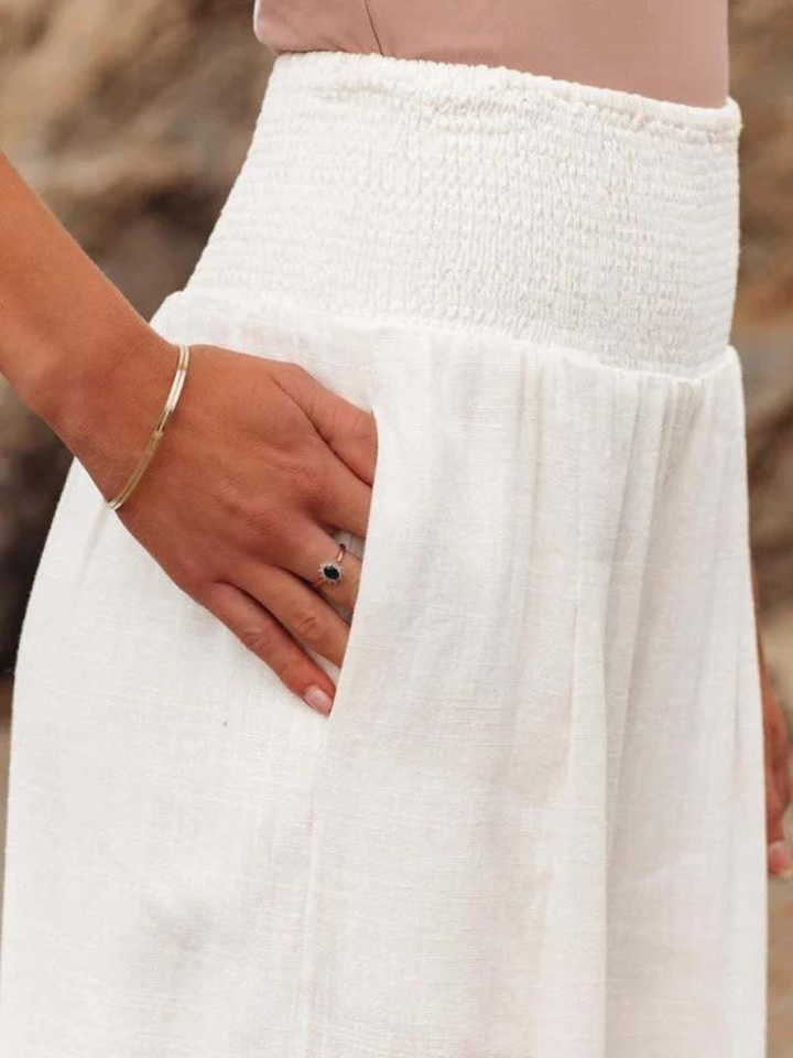 Flowing Wide-Leg Beach Pants Summer Collection in Beige (Almost Sold Out) - View 4 | Bellmere