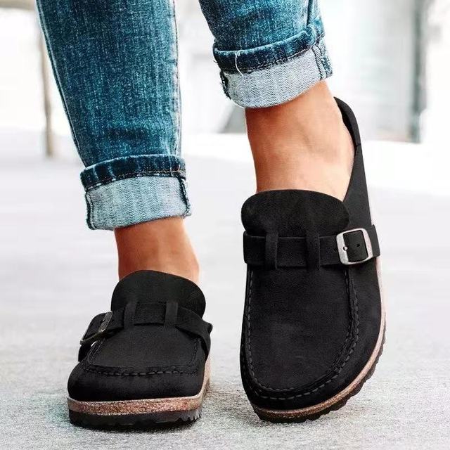 Women's slip-on loafers with buckle straps, rounded toes and flat soles