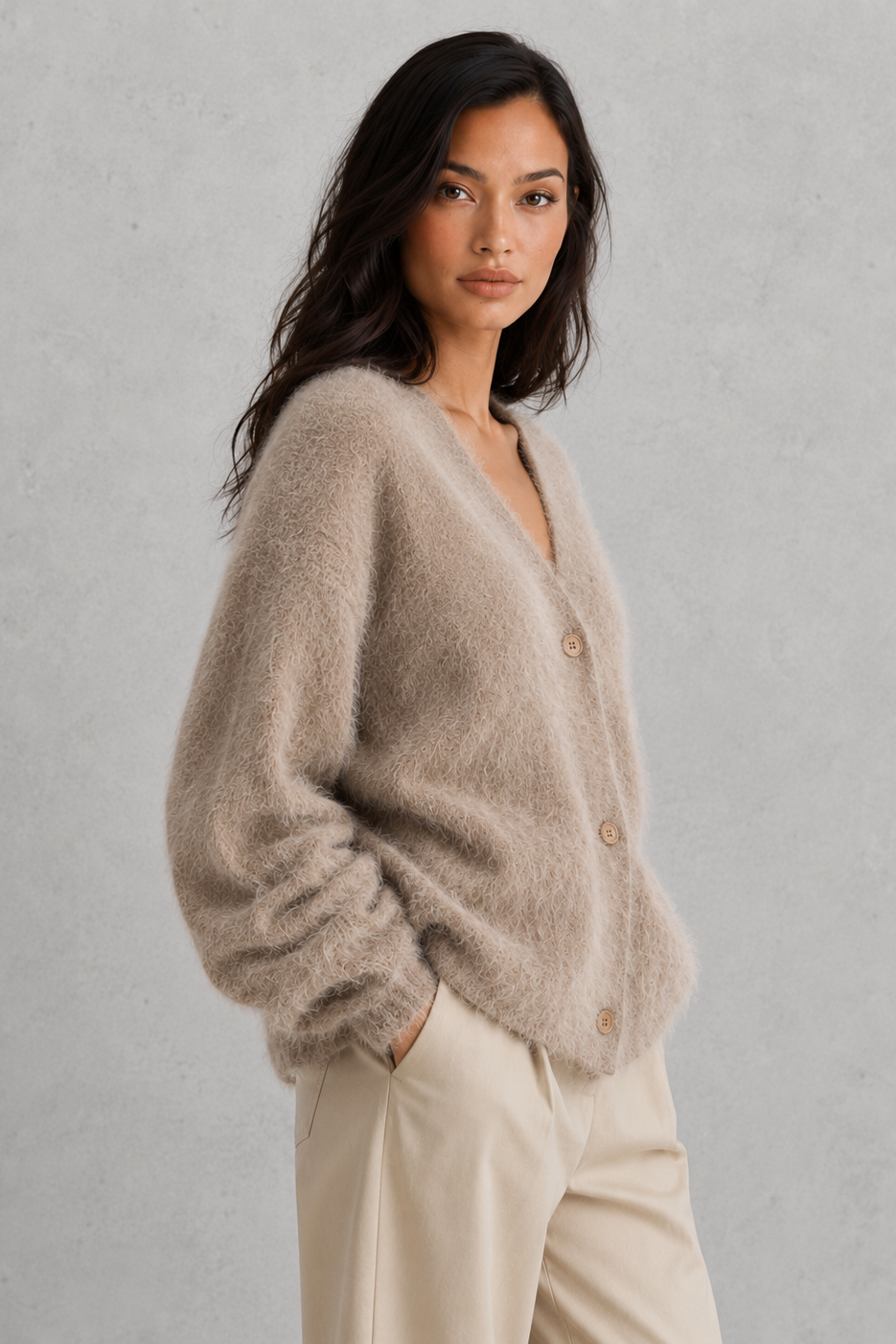 Women's textured knit V-neck cardigan with buttons and long sleeves