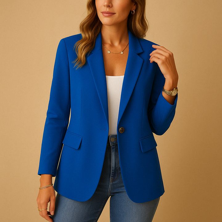 Women's fitted tailored blazer with lapels and flap pockets