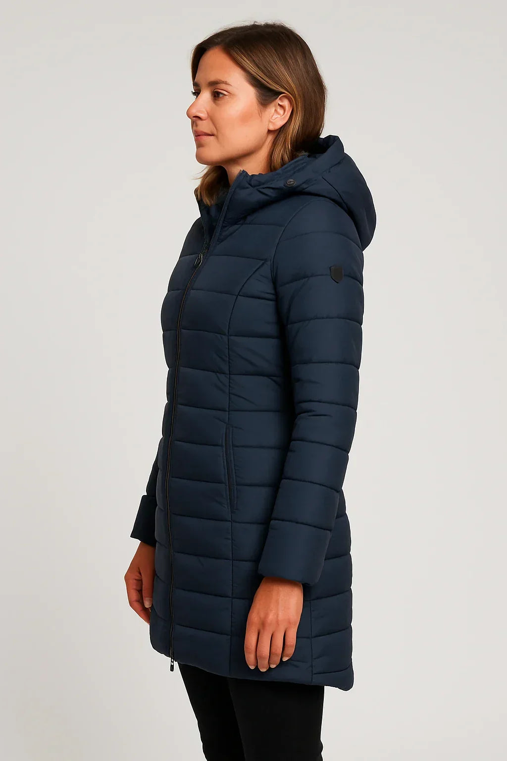 Women's hooded mid-length puffer coat