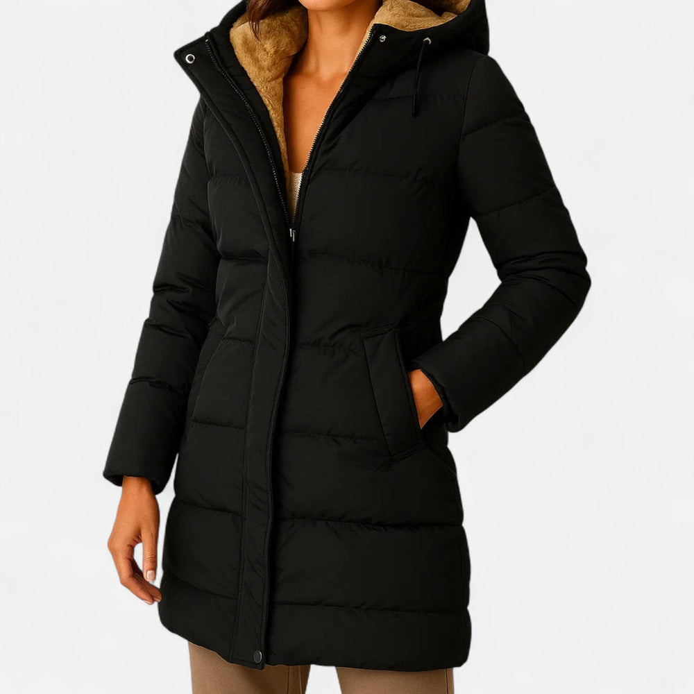 Women's quilted hooded puffer coat with front pockets