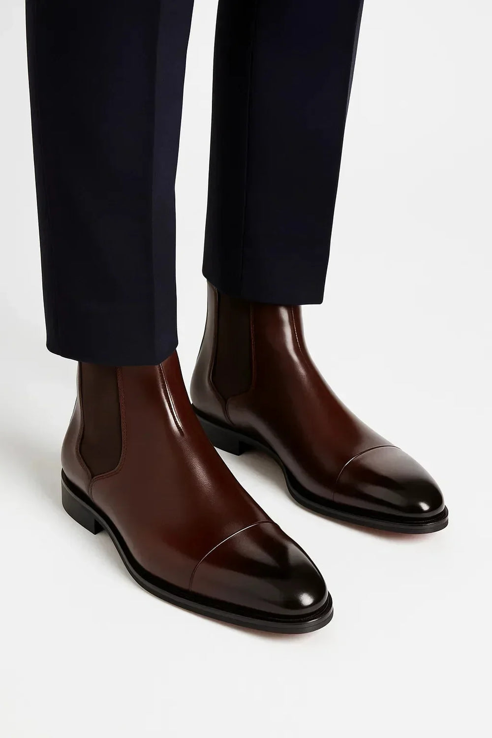 Women's Chelsea ankle boots with elastic side panels and low heels