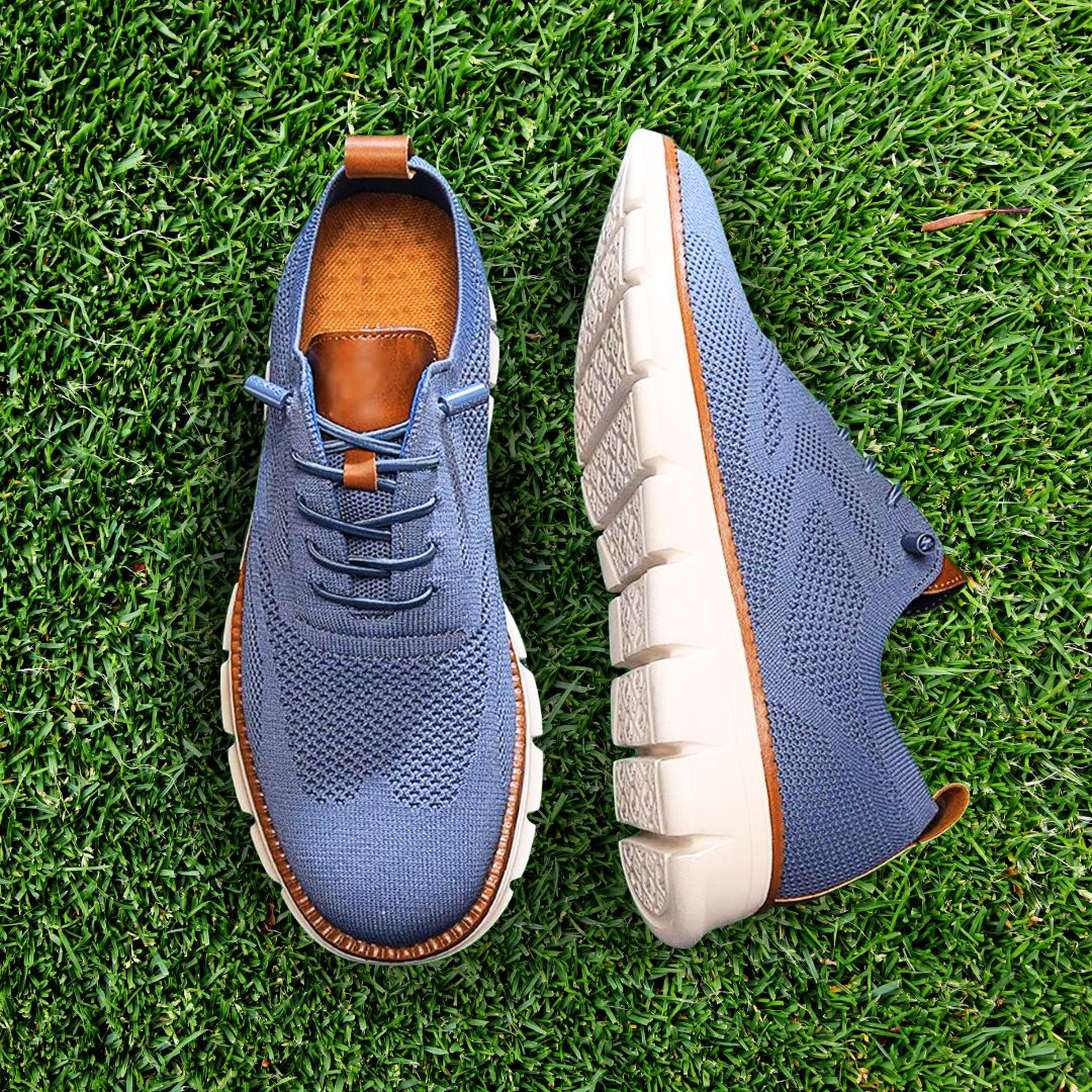 Men's low-top knit lace-up sneakers with round toes and segmented soles