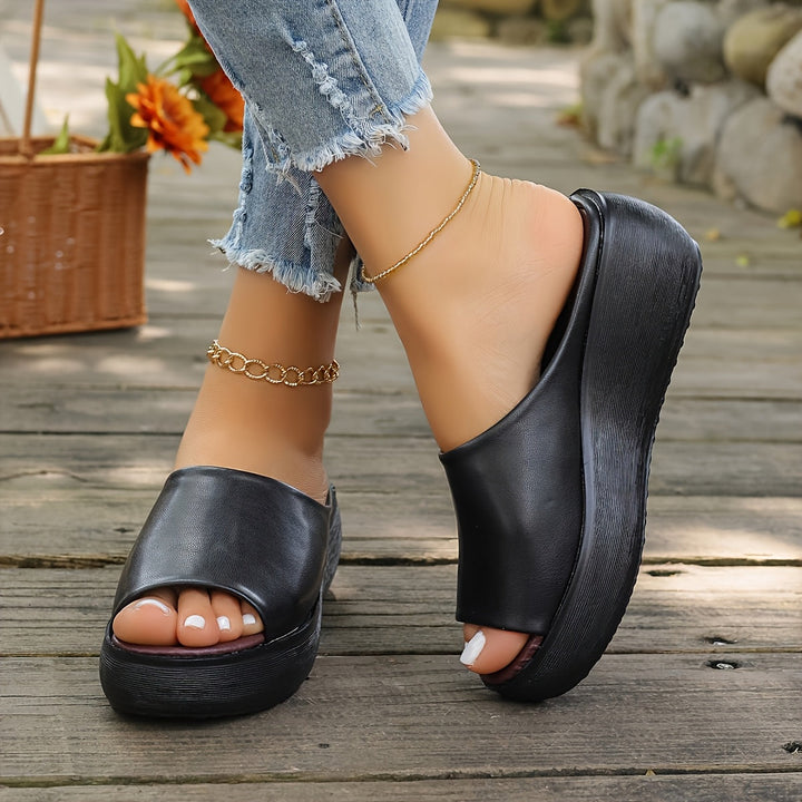 Chana | Women's Effortless Comfort, Modern Simplicity