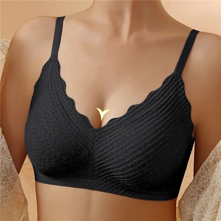 Seamless Comfort Bra with Adjustable Band in Black | Bellmere