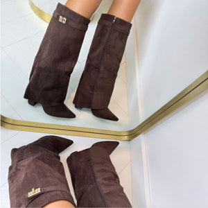 Suède marron