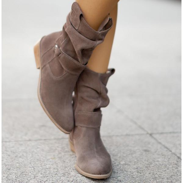 Ankle Boots with Zipper and Comfort Sole Shoes in Texan Brown - View 13 | Bellmere