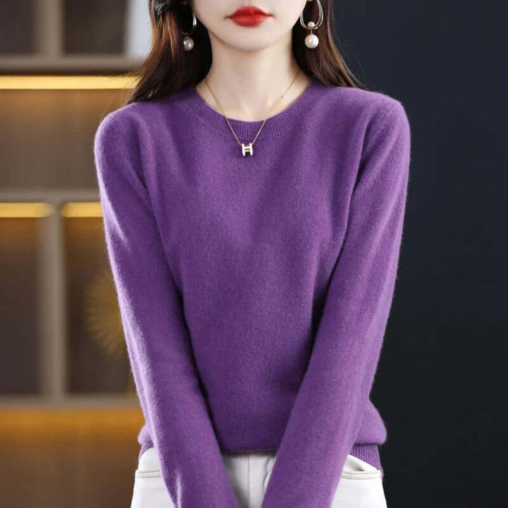 Women's crew neck knitted sweater with long sleeves and ribbed trims