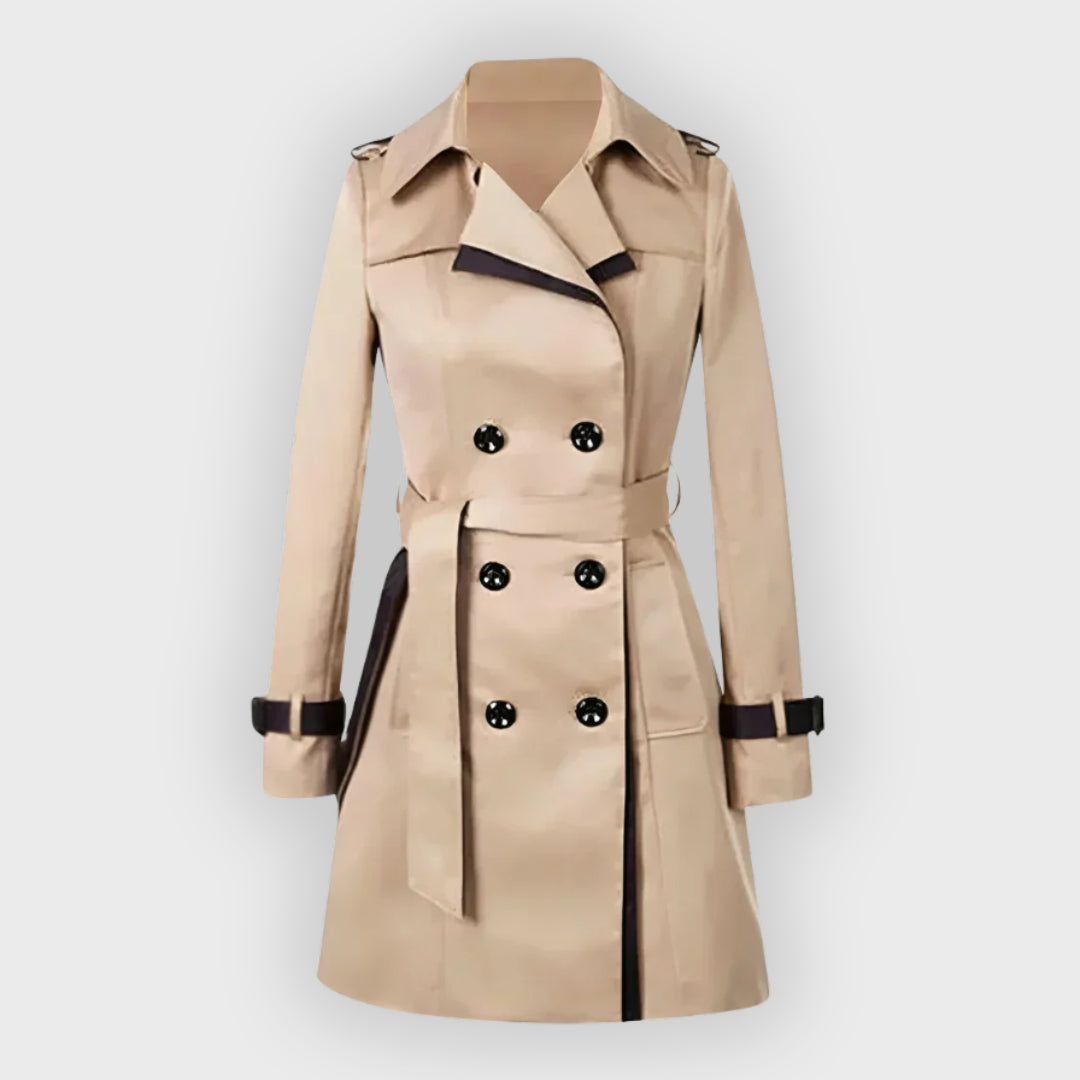 Women's garment with belt detail