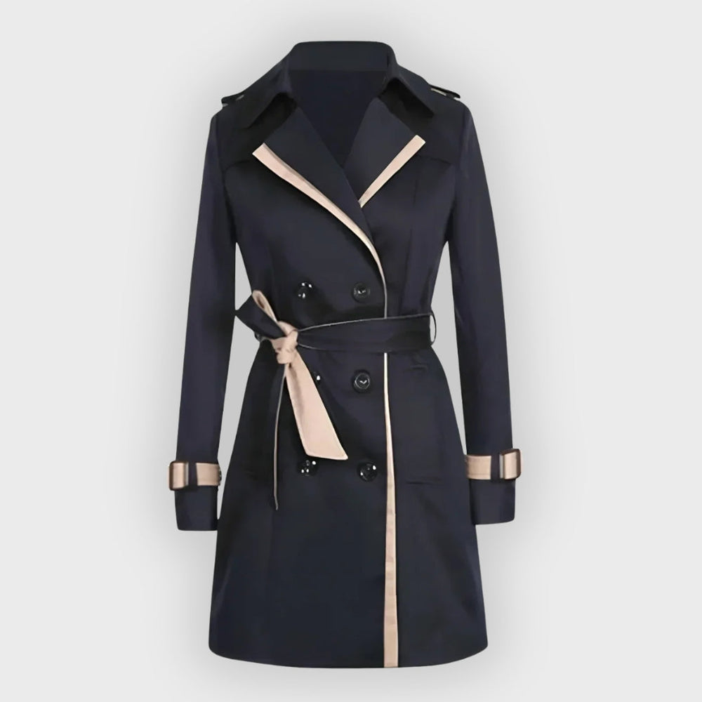 Women's garment with belt detail