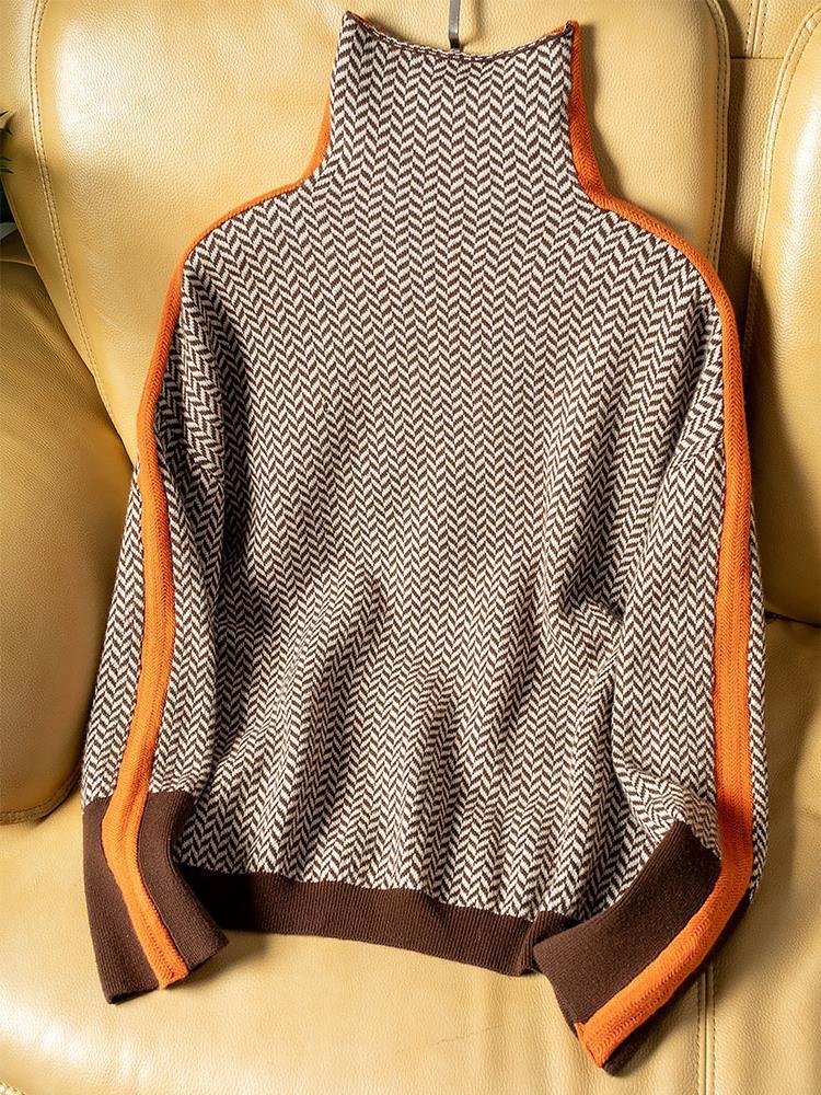 Women's herringbone turtleneck sweater with contrast trim