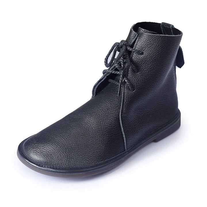Women's Lace-Up Winter Boots in Black | Bellmere